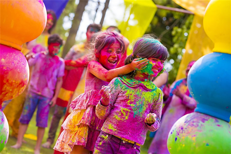 The colors of Holi